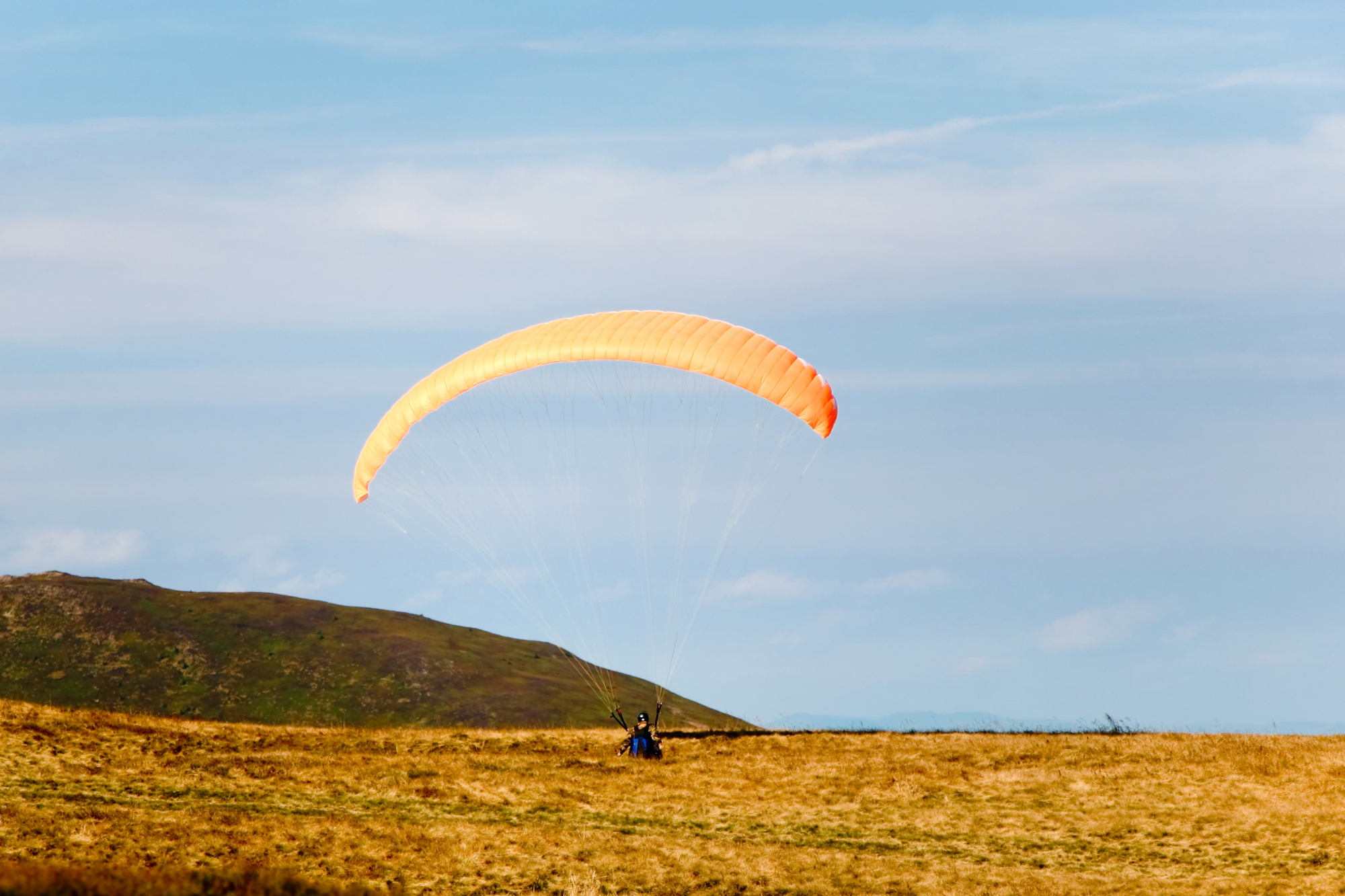 Paragliding je lahko del zelo lepega adrenalinskega dneva